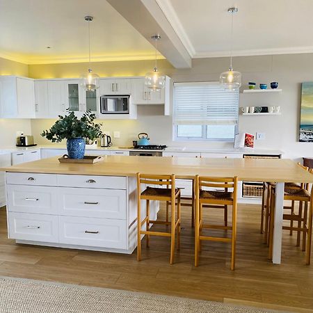 Seapearl Oceanfront Villa And Cottage Hermanus Exterior photo