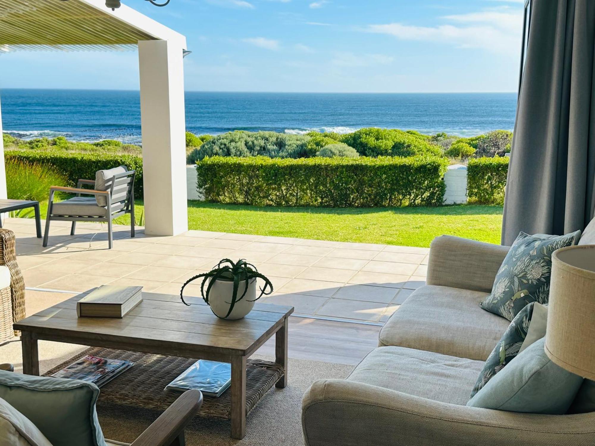 Seapearl Oceanfront Villa And Cottage Hermanus Exterior photo
