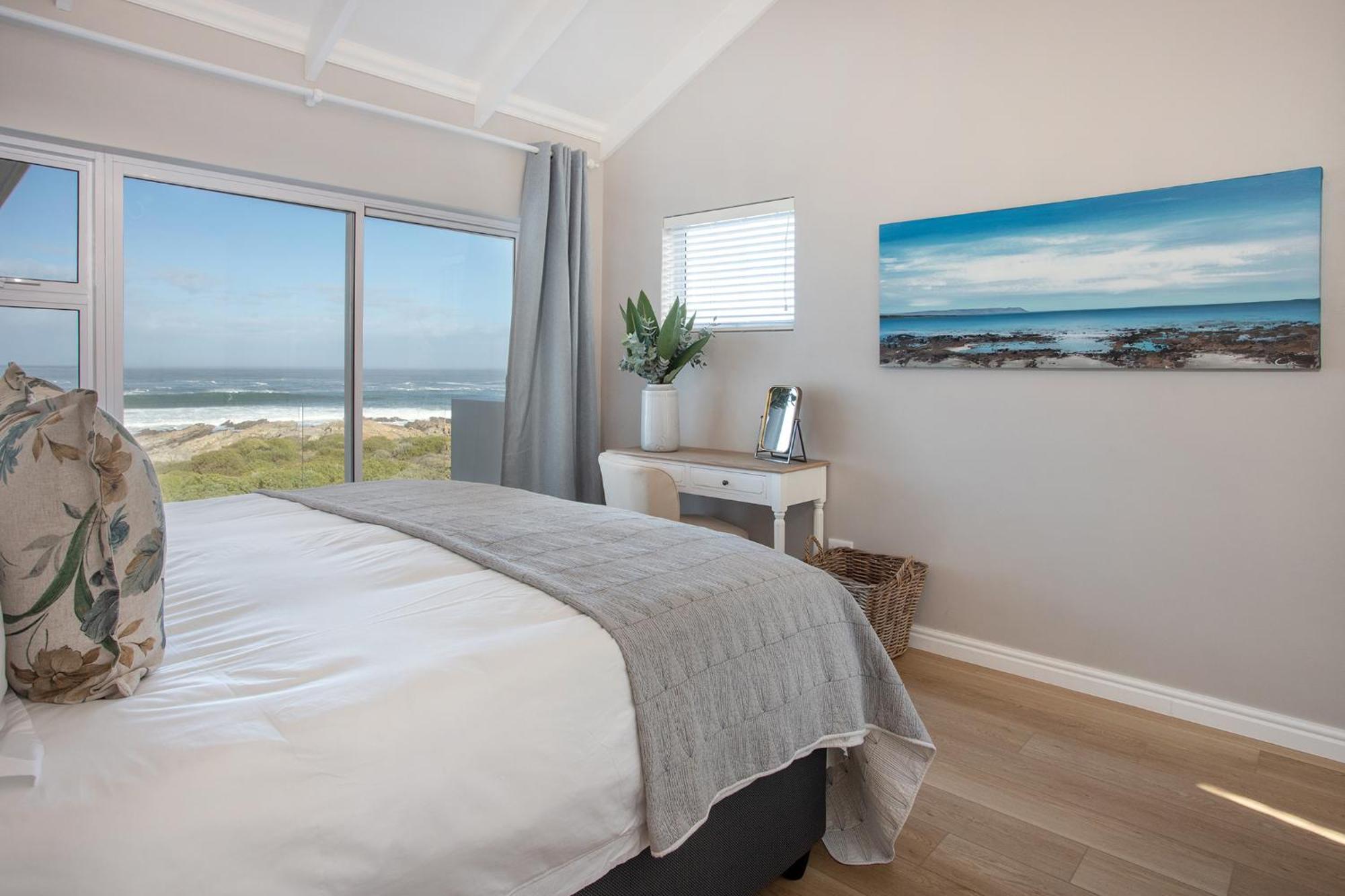 Seapearl Oceanfront Villa And Cottage Hermanus Exterior photo