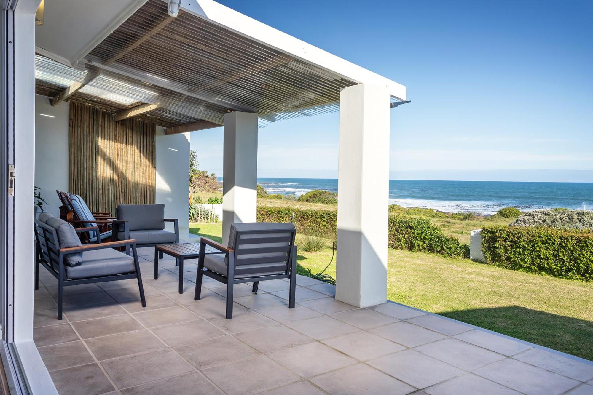 Seapearl Oceanfront Villa And Cottage Hermanus Exterior photo